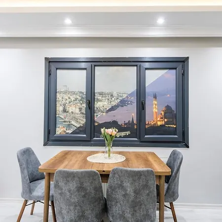 Peaceful 1 Bedroom Flat W/ac Near Taksim - 7 Min Walk Istanbulská provincie